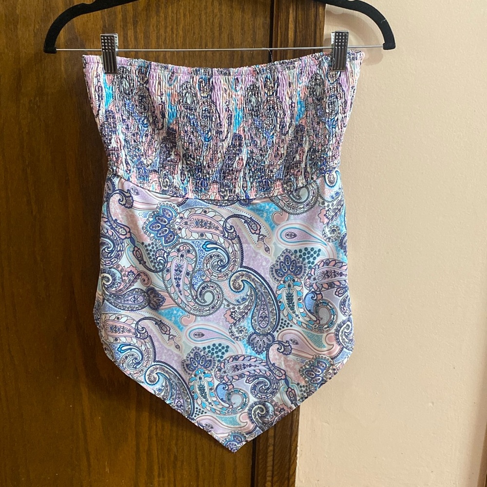 Bandana strapless top size medium